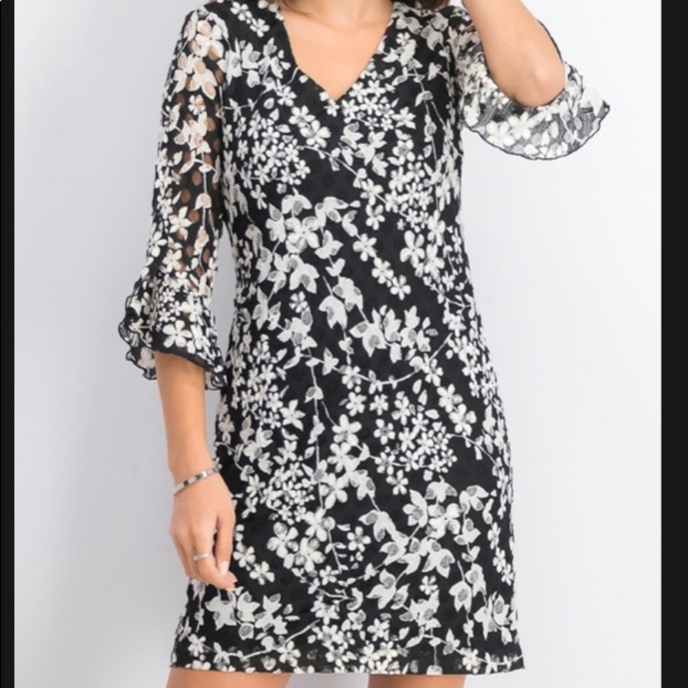Kari Lagerfeld Ruffle Dress size 10 Black & white